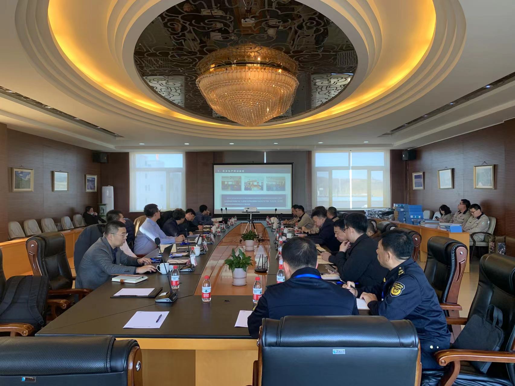The safety production supervision team of the Provincial Safety Committee visited the company to guide the work